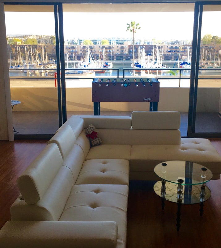 'Luxury Marina City Club condo' Room to Rent from SpareRoom