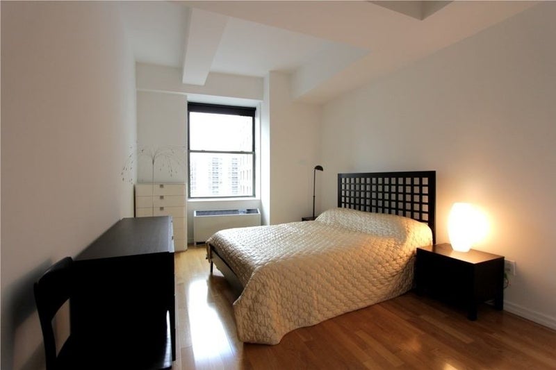 'FIDi 1bedroom/1bathroom luxury apt' Room to Rent from SpareRoom