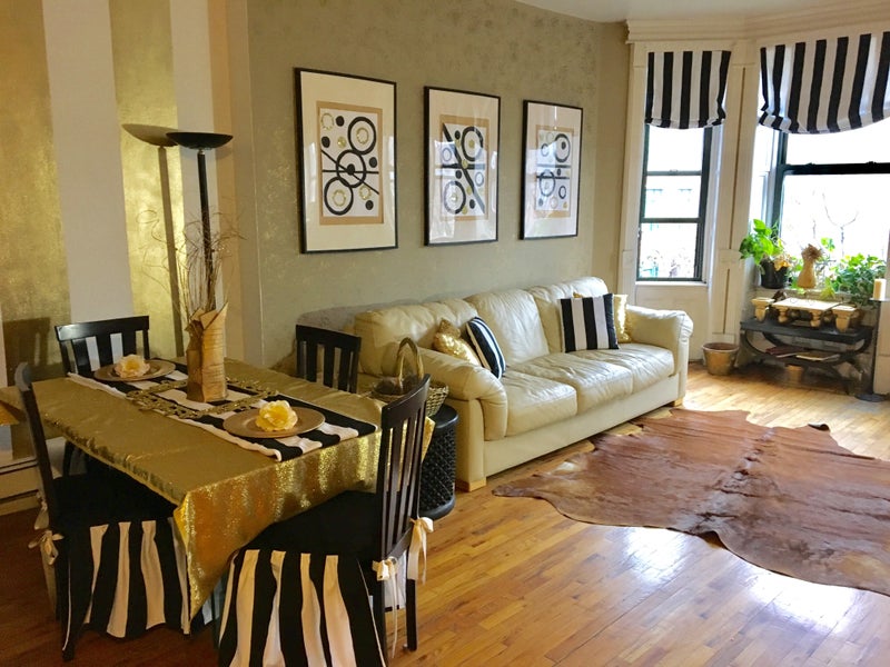 Photo 1: Share living room