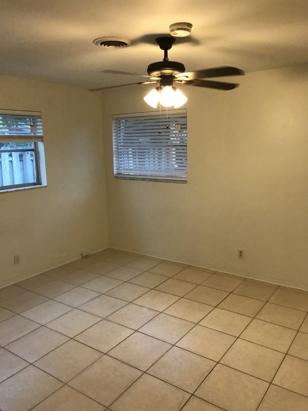 'Room for rent unfurnished' Room to Rent from SpareRoom