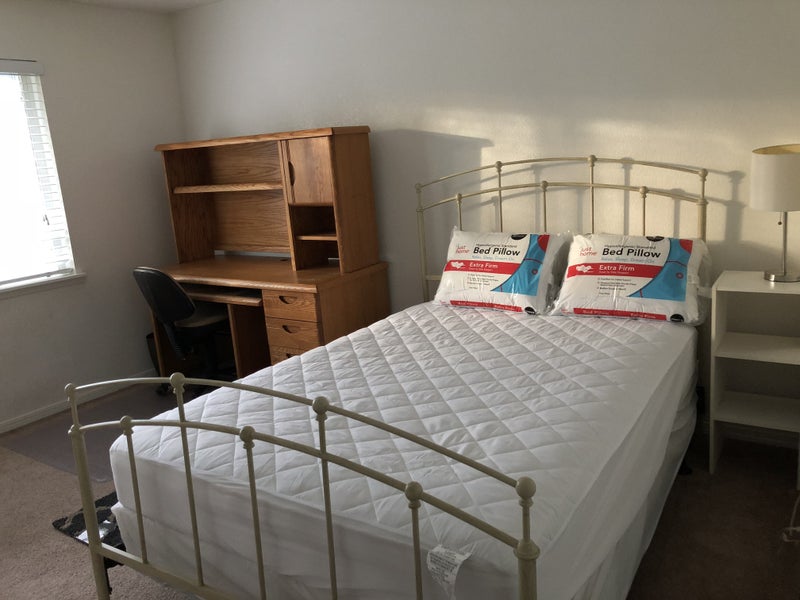 '950 Room for Rent In Downtown Pleasanton' Room to Rent from SpareRoom