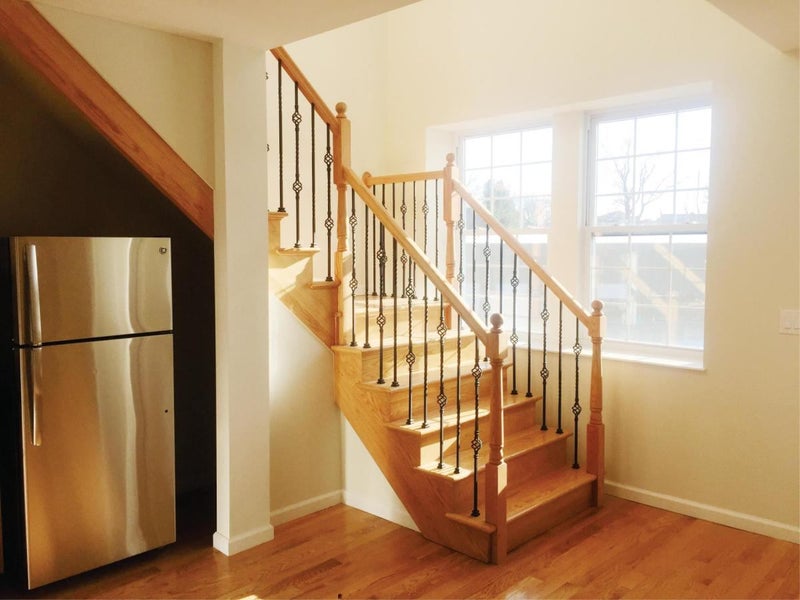 'Musical String House2 Rooms Left' Room to Rent from SpareRoom