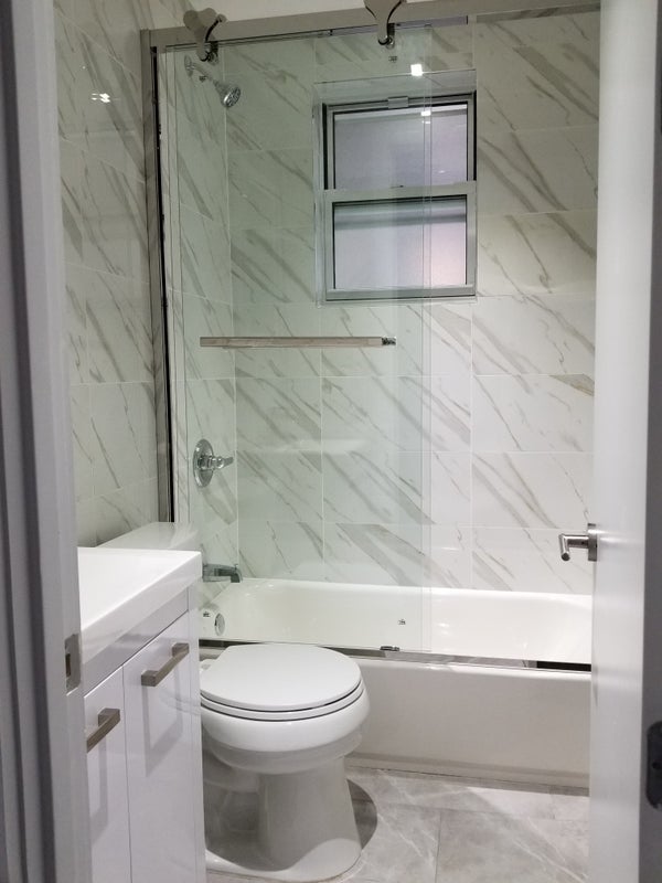 '103rd Corona PlazaUtilities incld, furnished,wifi' Room to Rent from