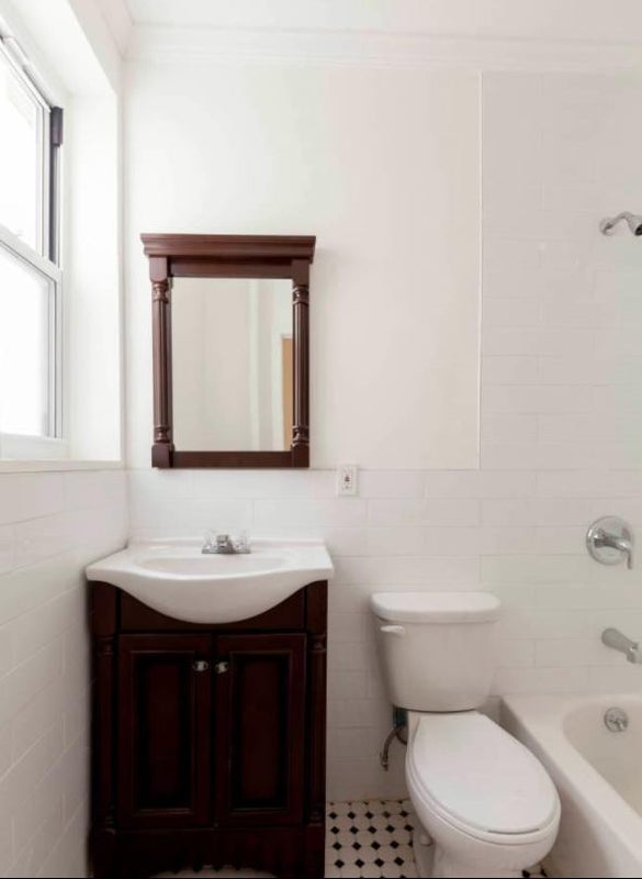 'Super cheap rooms in BEDSTUY, no broker fee!' Room to Rent from SpareRoom