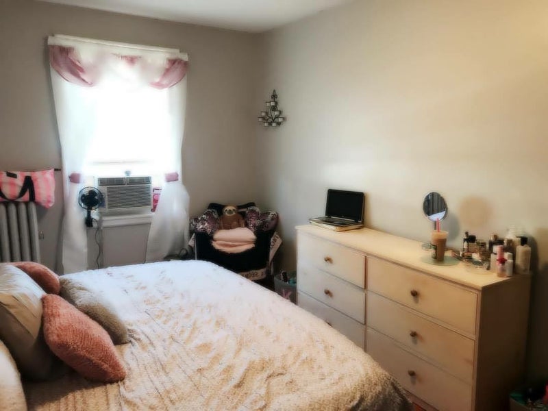 '1 Private Room Available For Rent ' Room to Rent from SpareRoom