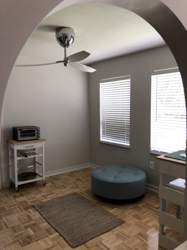 ' West Kendall cozy studio' Room to Rent from SpareRoom