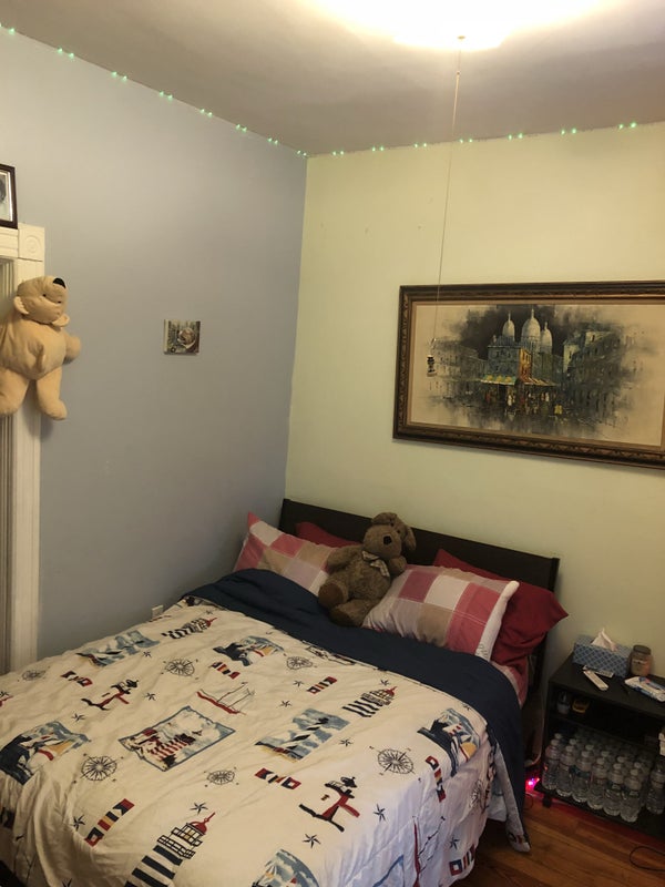 Queen Bed Closet Tv Netflix Storage Closet Living Room Work Office All Fourniture Kitchen Microwave Toaster Coffe Machine Expresso Machine Queen Bed Closet Tv Netflix Storage Closet Living Room Work Office All Fourniture Kitchen Microwave Toaster Coffe Machine Expresso Machine