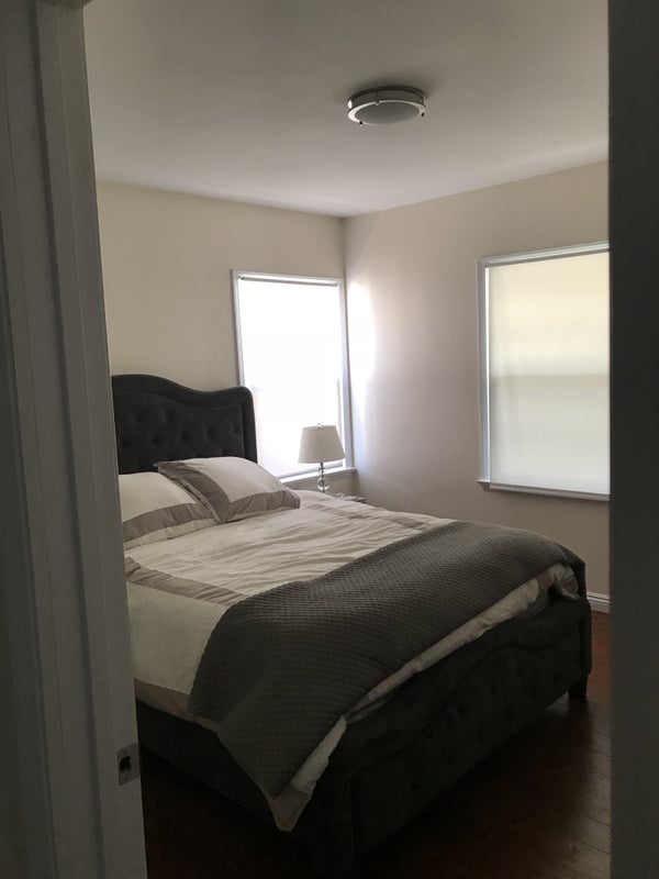 'Room for rent near CSUN' Room to Rent from SpareRoom