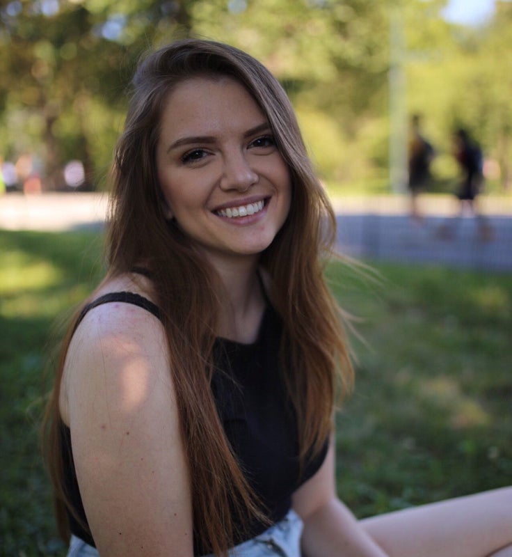 '24 professional female looking for roommate' Roommate from SpareRoom