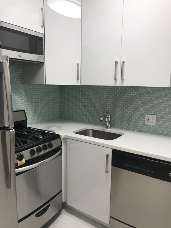 'Amazing one bedroom sublet UES' Room to Rent from SpareRoom