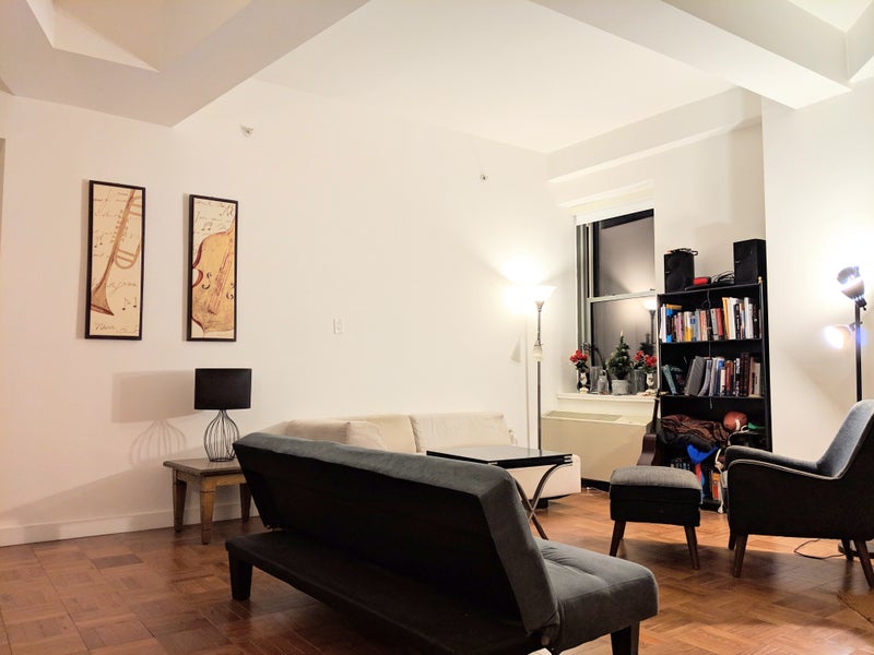 'Bedroom in Huge FiDi Apartment' Room to Rent from SpareRoom