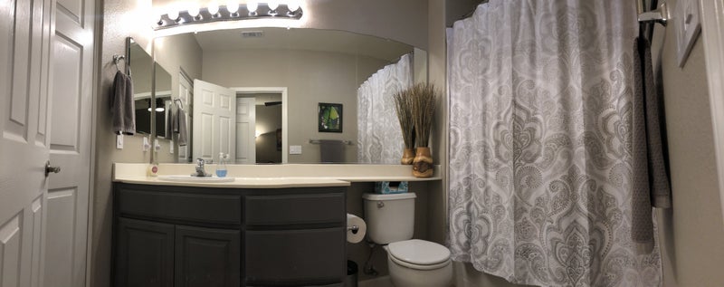Private Roombath In Upscale Condo Room To Rent From Spareroom - 