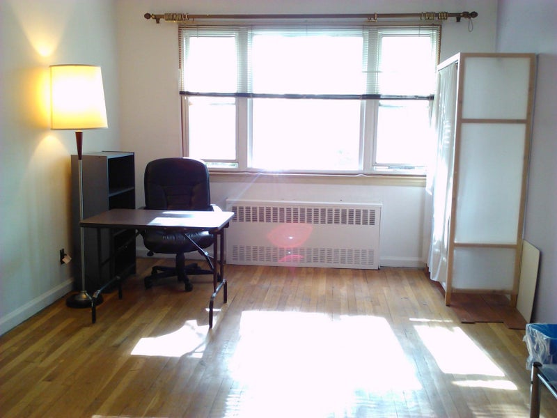 'Large Private Room in Flushing/Fresh Meadows' Room to Rent from SpareRoom