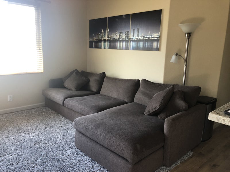 'Furnished townhouse in beautiful Scripps Ranch. ' Room to Rent from