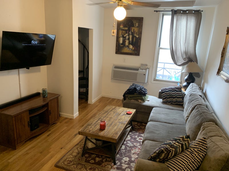 '1 Bedroom available in Hoboken' Room to Rent from SpareRoom