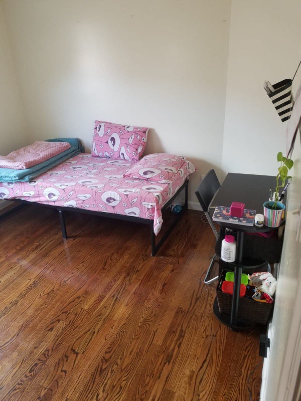 '1 Furnished Bedroom Available Immediately ' Room to Rent from SpareRoom