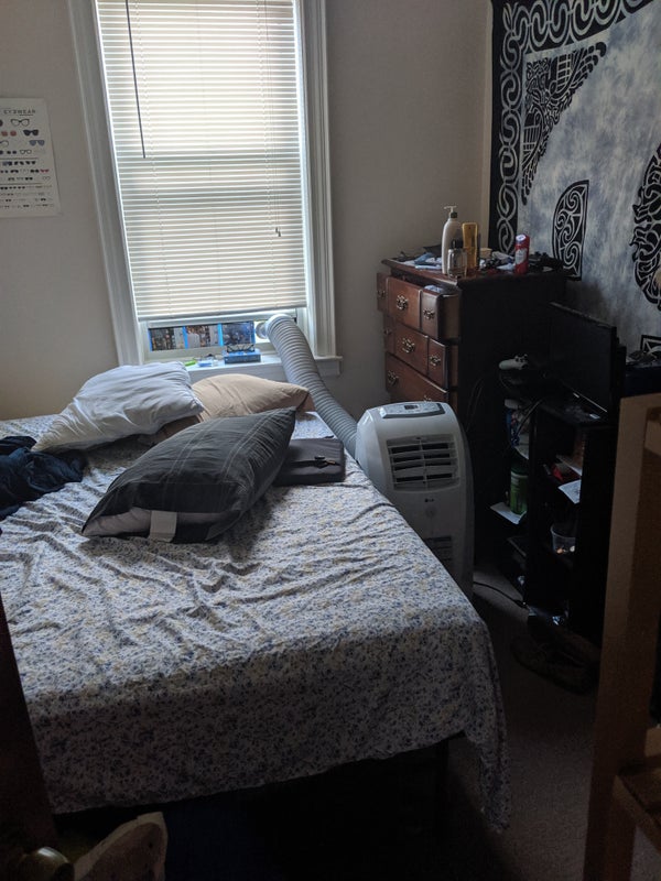 'Room for Rent in Sunnyside 850/month' Room to Rent from SpareRoom