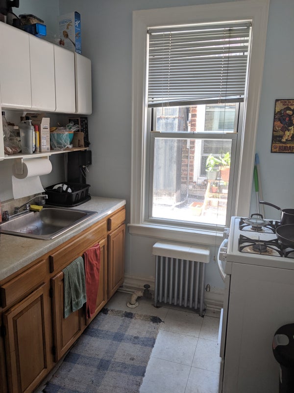 'Room for Rent in Sunnyside 850/month' Room to Rent from SpareRoom