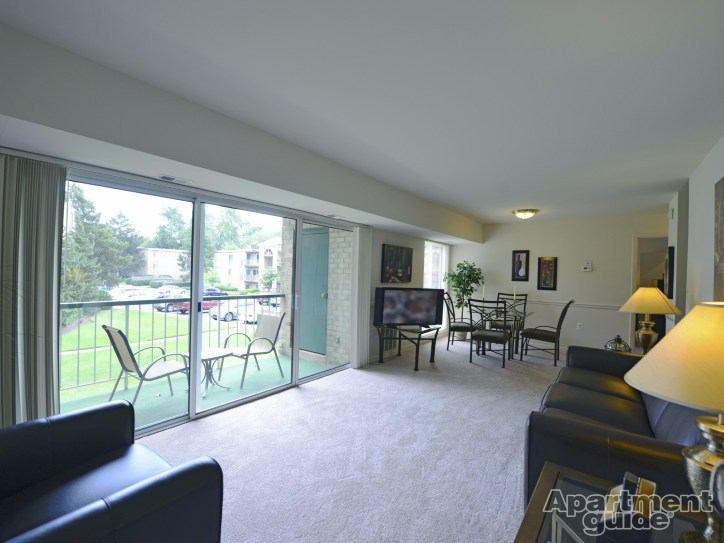 '5 min walk Merrifield Mosaic Dunn Loring Metro' Room to Rent from