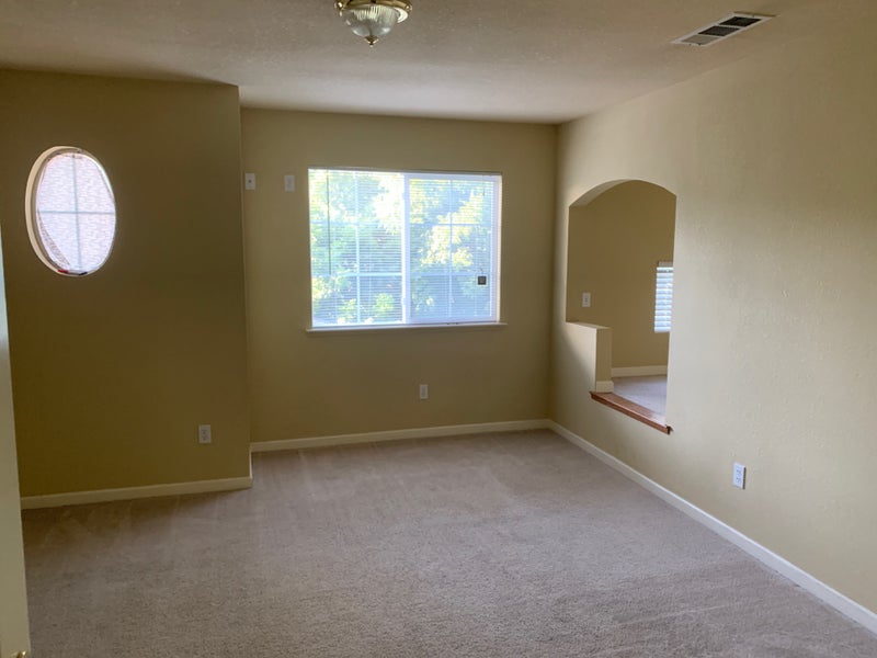 'Large Room for Rent in Brookside Gated Community' Room to Rent from SpareRoom