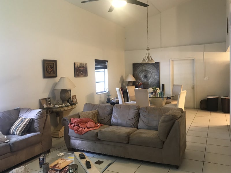 'Great location near downtown Fort Lauderdale.' Room to Rent from SpareRoom