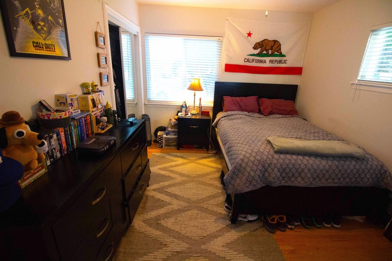 'Rent Half A House In Encino ' Room to Rent from SpareRoom