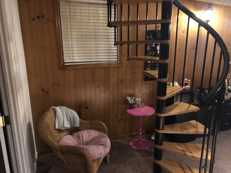 'Cozy room in beautiful three story Nanuet home!' Room to Rent from SpareRoom
