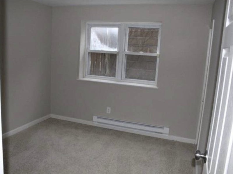 Unfurnished Room For Rent