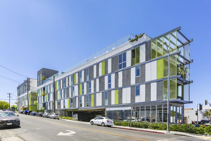 'Luxury Apartment in Echo Park!!' Room to Rent from SpareRoom