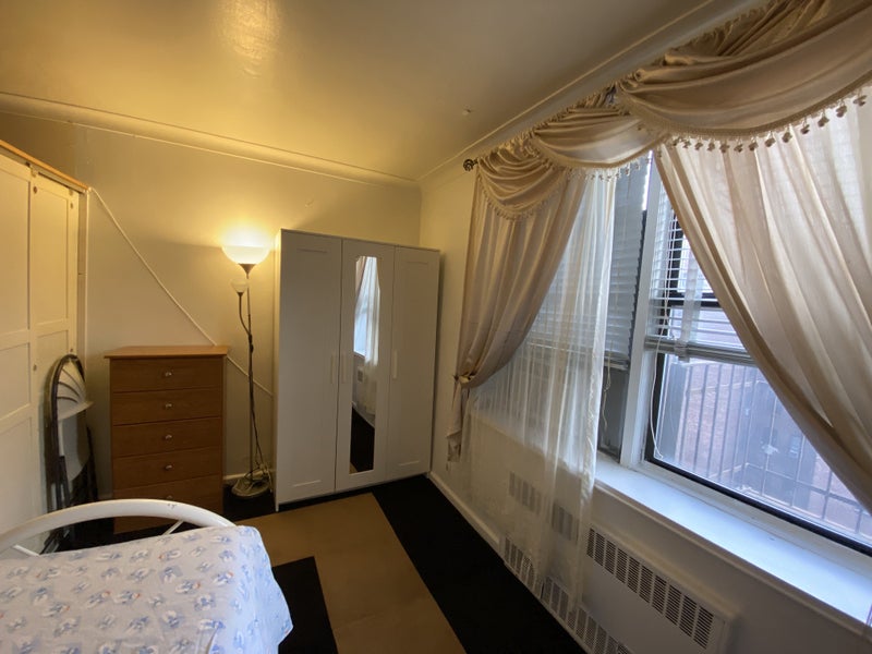 'Room Available in Jackson Heights ' Room to Rent from SpareRoom