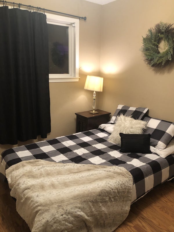 'Folsom room available pets ok ' Room to Rent from SpareRoom