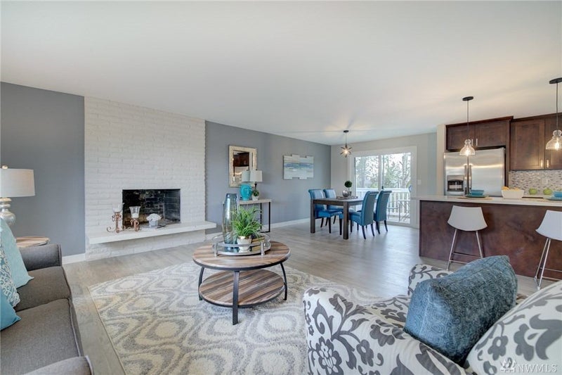 'Beautiful Rooms for Rent in newly remodeled house ' Room to Rent from