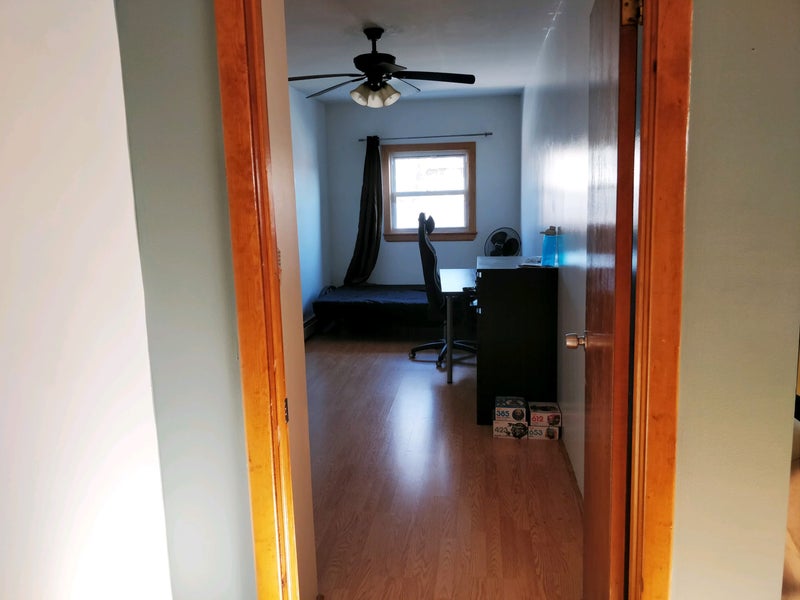 'Privare Room in bensonhurst (Unfurnished)' Room to Rent from SpareRoom