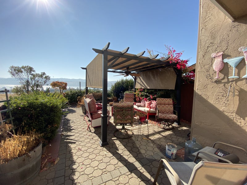 'Beautiful Benicia Condo w/ Spectacular View' Room to Rent from SpareRoom