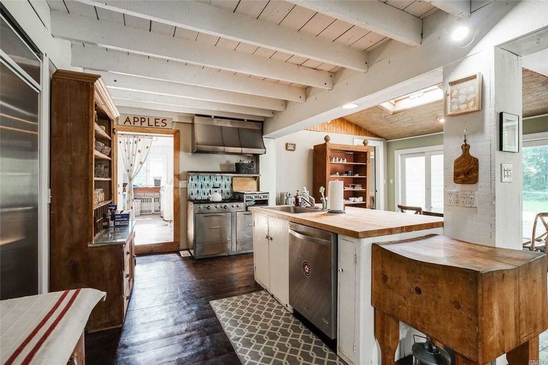 '1 Bedrooms for rent in Woodbury L.I ' Room to Rent from SpareRoom