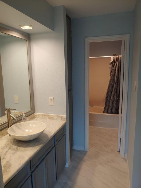 'Montrose Room For Rent (Midtown Montrose Downtown)' Room to Rent from