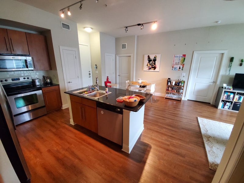 'Affordable Luxury apartments near Medical Center ' Room to Rent from