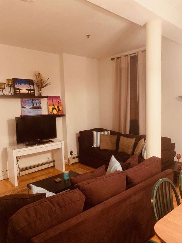 '1 Room Avail in 3 BR 5 min walk to Hoboken Path' Room to Rent from