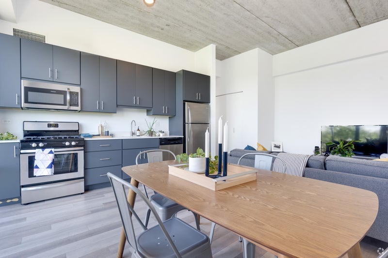 '3 Months Free Coliving Near Uic Fully Furnished' Room to Rent from