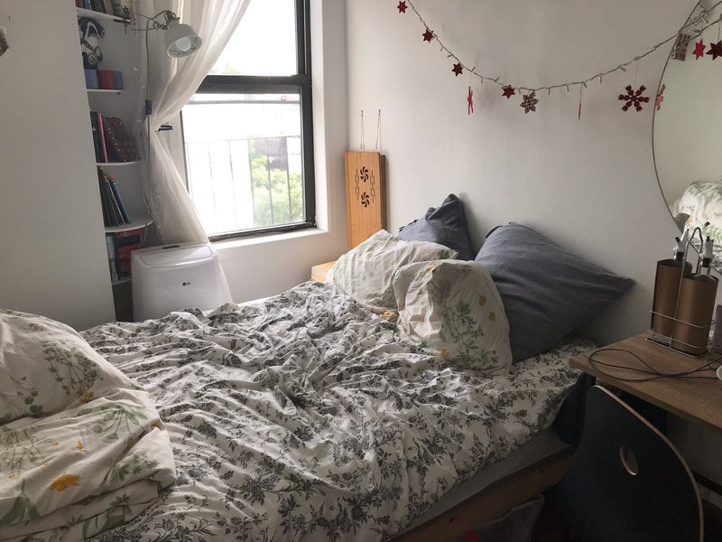'1Bedroom Sublet in Cobble Hill' Room to Rent from SpareRoom