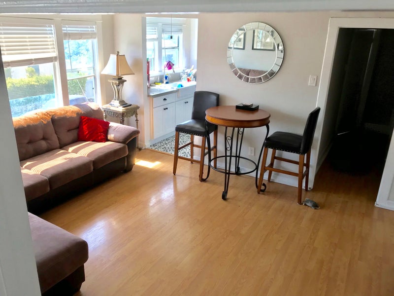 'Private Room , W Parking 850' Room to Rent from SpareRoom