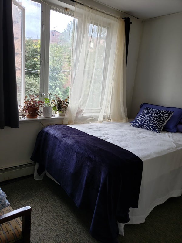 'Sunny Briarwood Room, Women Only household' Room to Rent from SpareRoom