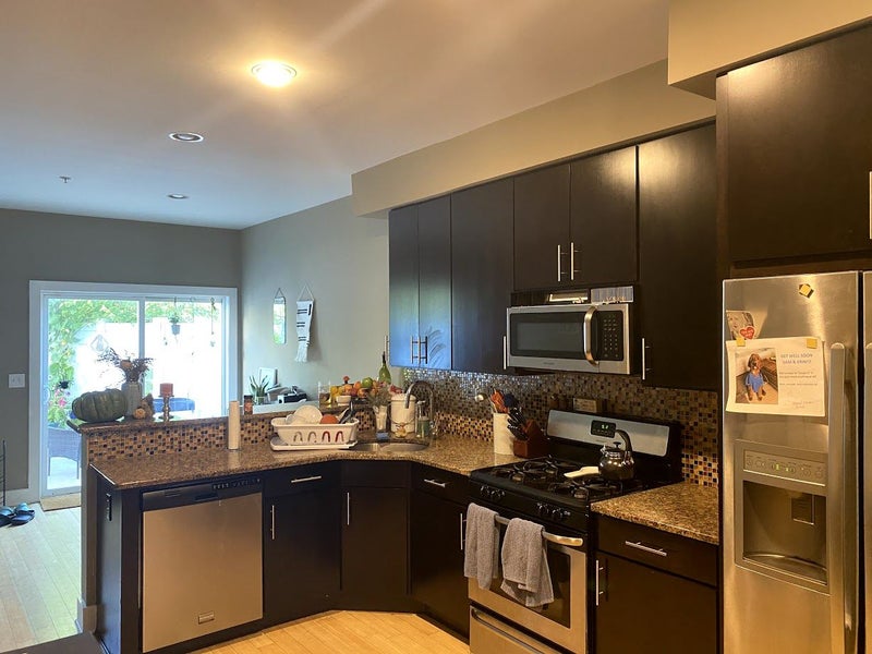 'Fairmount/Francisville Room for Rent 4th roommate' Room to Rent from