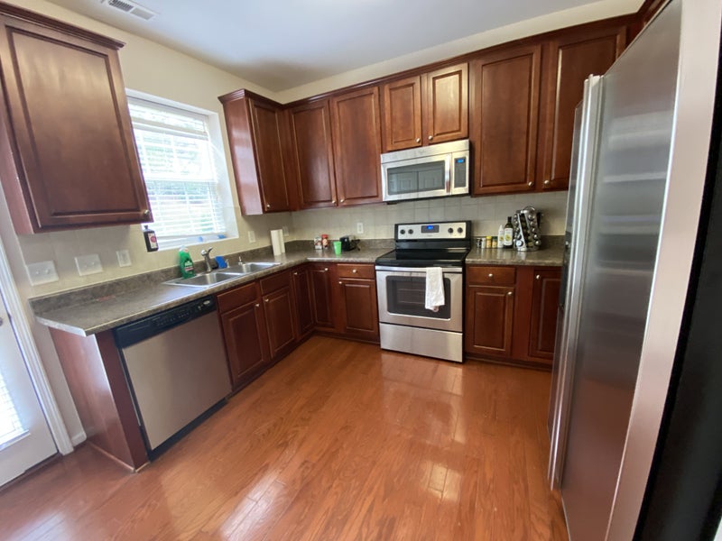 'Rooms for rent in a beautiful home in Morrisville' Room to Rent from