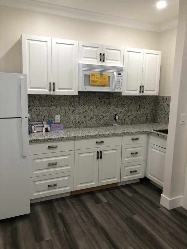 'New studio in kendall near Baptist hospital west ' Room to Rent from