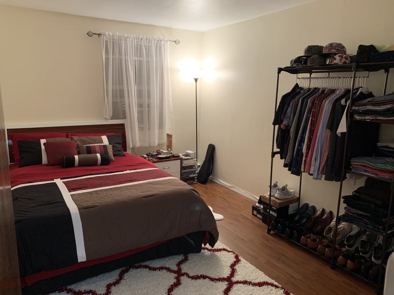 'Large Furnished Bedroom in Bensonhurst' Room to Rent from SpareRoom