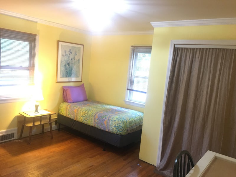'Private Furnished Bedroom for Rent Avail. 10/1' Room to Rent from