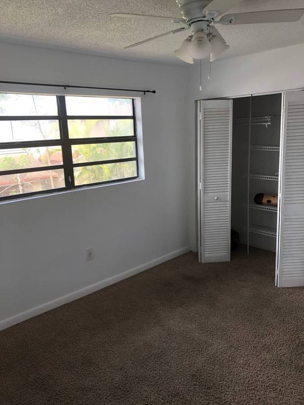 'Room for rent in kendallHammocks Area' Room to Rent from SpareRoom