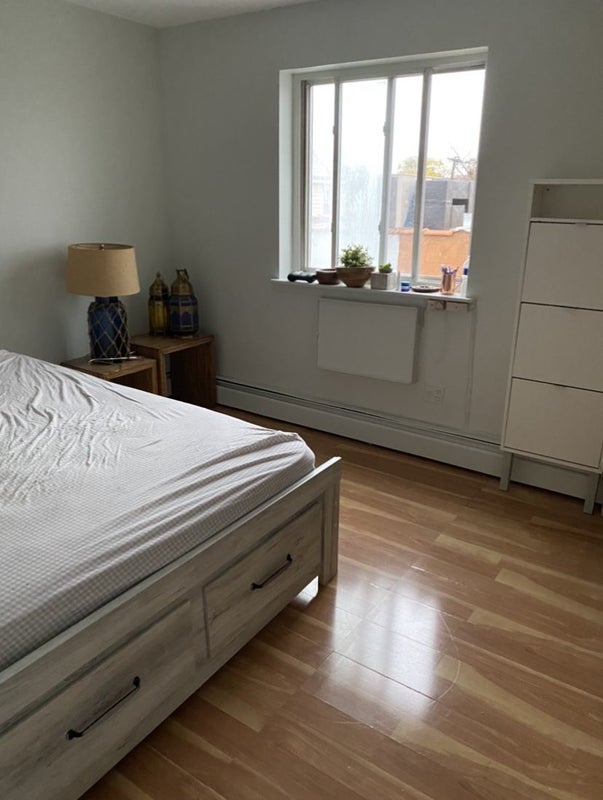 'Nice room in Throgs neck' Room to Rent from SpareRoom