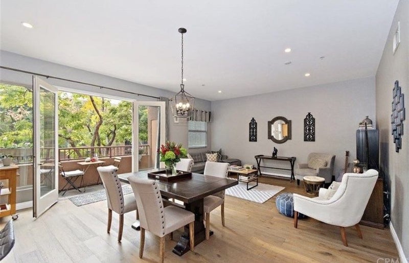 home in the heart of Downtown Burbank ' Room to Rent from SpareRoom